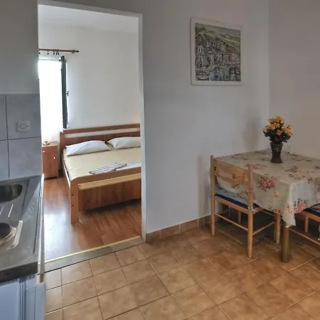 Igor Apartment *